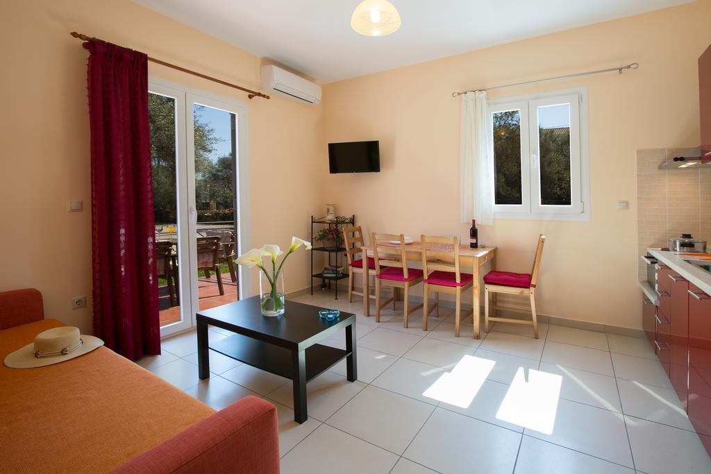 Santa Maria Luxury Apartments Lefkada City Exterior photo